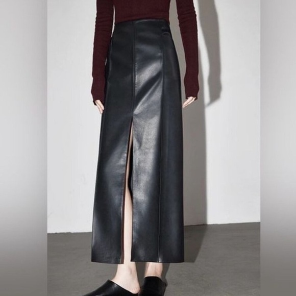 Commense Faux Leather Skirt - Picture 1 of 5